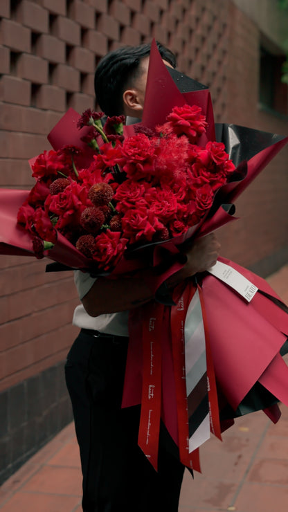 Love in Full Blooms