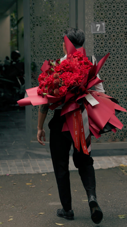 Love in Full Blooms