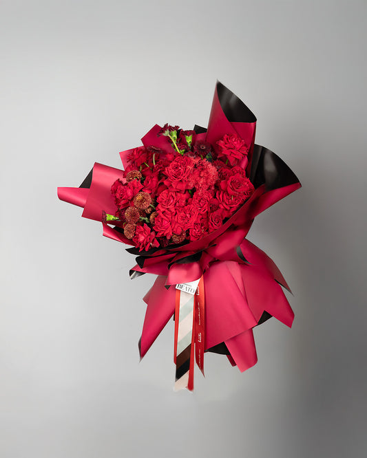 Love in Full Blooms